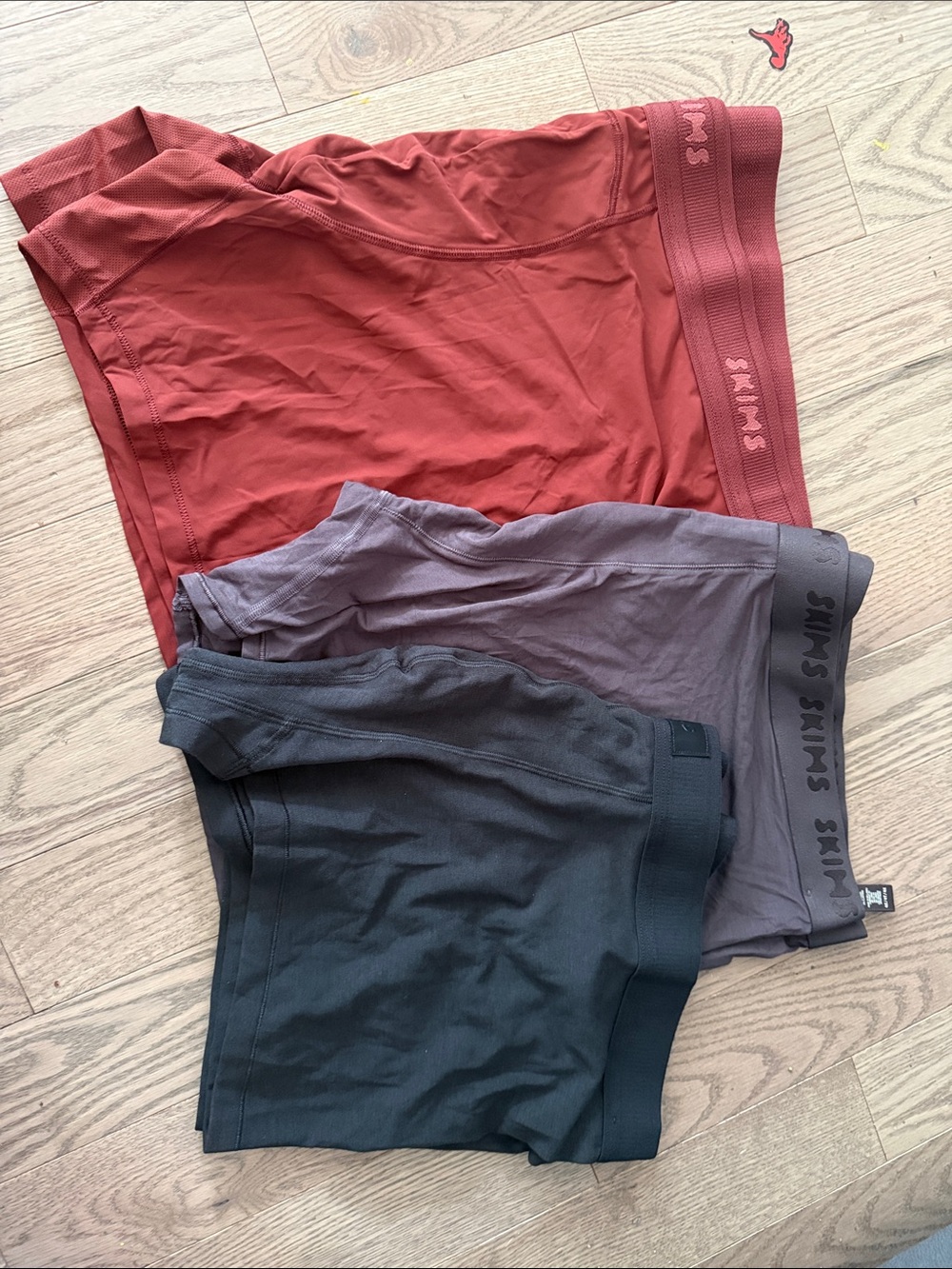 SKIMS MENS Boxer Briefs Trio - Rust Red, Mauve, BLACK